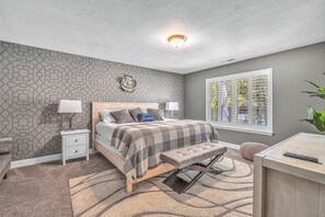 5 Schlafzimmer, Bügeleisen/Bügelbrett, Reisekinderbett, kostenloses WLAN