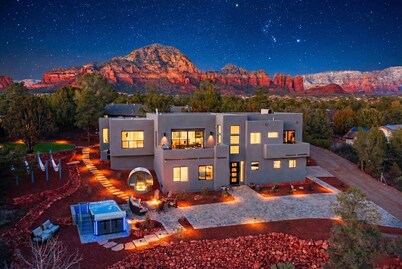 Sedona Epic Dream - 5BR Wow Views! Pool/Spa/Rooftop/Sauna