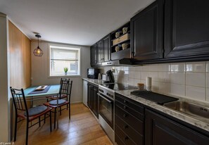 Private kitchen - Nicolas Apartment 1 Nice & Cozy 2 Rooms (Stavanger)