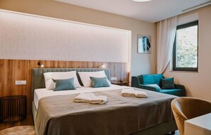 4 Schlafzimmer, Bügeleisen/Bügelbrett, Reisekinderbett, kostenloses WLAN