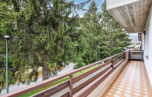 2 bedroom awesome apartment in Aprica