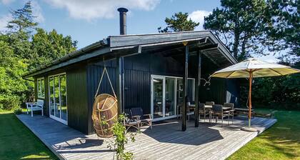 Nice home in Samsø with kitchen