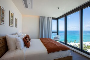 2 bedrooms, in-room safe, iron/ironing board, free WiFi