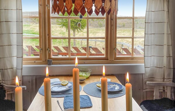 Dining - 3 bedroom lovely home in Vinstra (Vinstra)