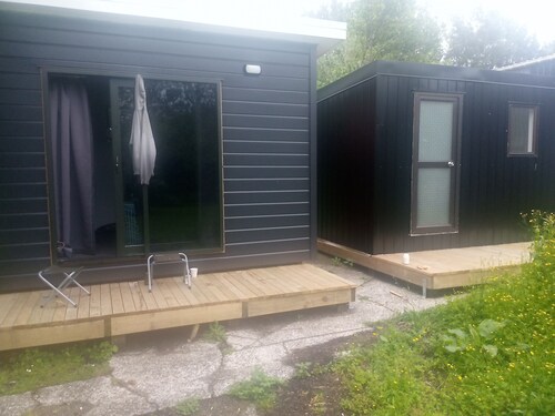 Cheap family holiday cabins near beaches