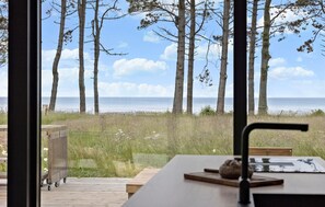 Interior - Amazing home in Hadsund with kitchen (Hadsund)