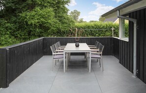 Ulkoruokailutilat