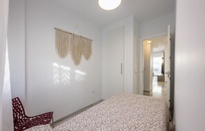 3 chambres, Wi-Fi gratuit, draps fournis