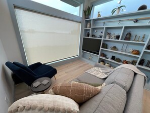 Panoramic Cottage, Non Smoking, Bay View | 1 bedroom, individually decorated, free WiFi, bed sheets