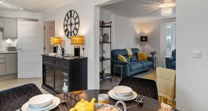 Cottage Mews - Seaside Cottage Parking Terrace