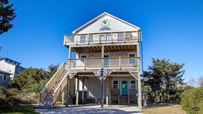 Exterior - Semi-Oceanfront, Private Pool, Hot Tub, Ocean Views, Arcade, Dog-Friendly (Hatteras)