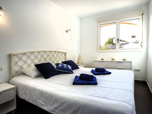 2 Schlafzimmer, Bügeleisen/Bügelbrett, Reisekinderbett, kostenloses WLAN