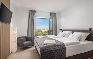 5 chambres, lit parapluie, Wi-Fi gratuit, draps fournis