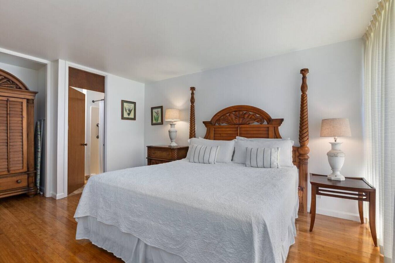 1 bedroom, desk, iron/ironing board, travel crib