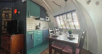 Beautiful home in Chaam with WiFi