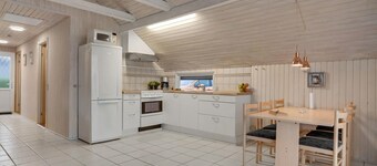 Gorgeous home in Hejls with WiFi