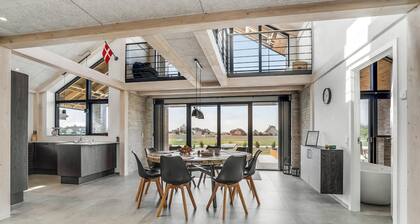 Gorgeous home in Skjern with kitchen
