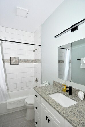 House, Multiple Beds (River Nest - Newly Constructed!) | Bathroom | Towels, shampoo - River Nest - Newly Constructed! (Great Cacapon)