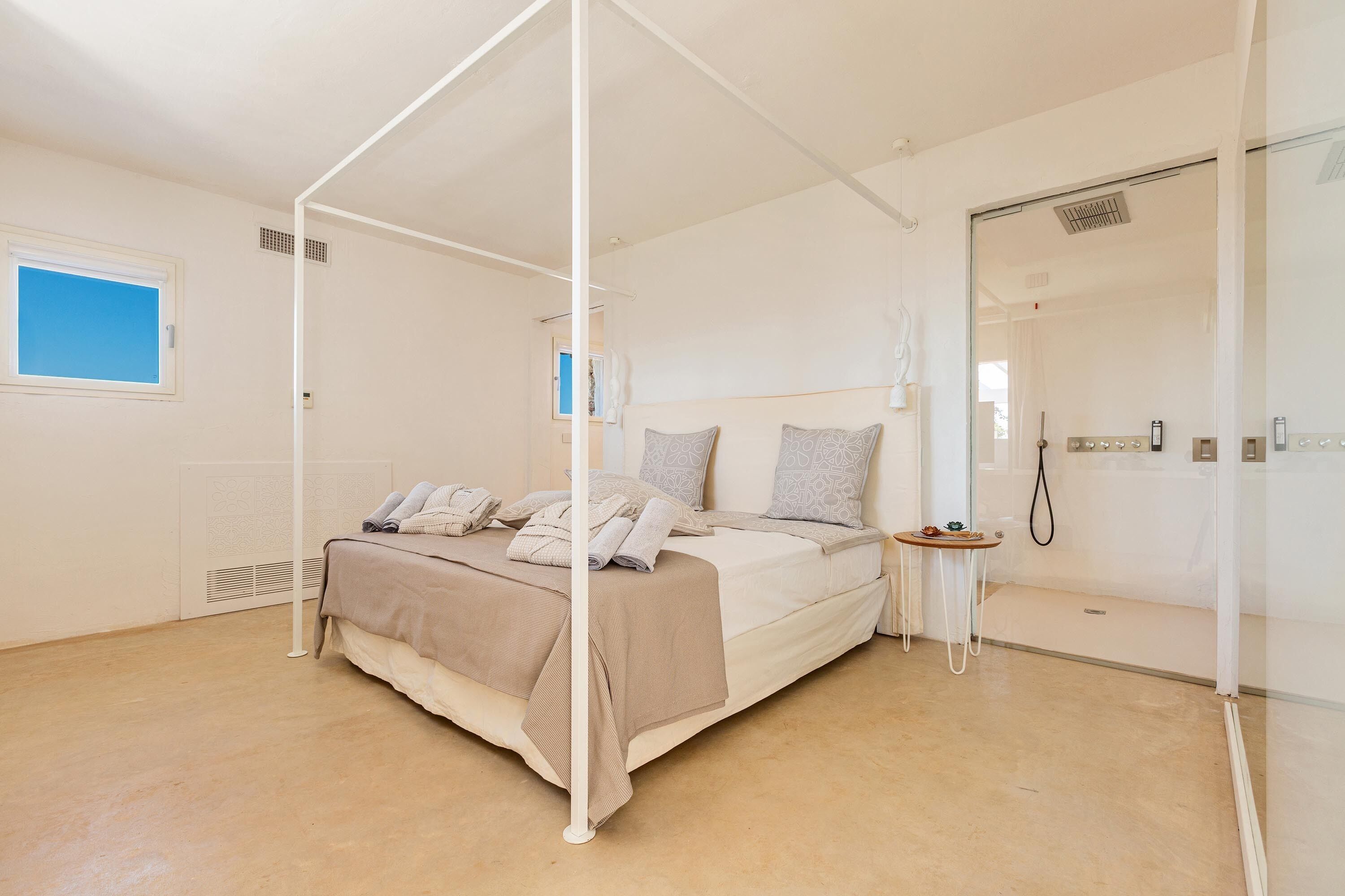 Studio Suite Mewah | 1 kamar tidur dan seprai linen
