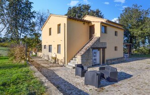 Terrace/patio - Awesome home in Città di Castello (Città di Castello)