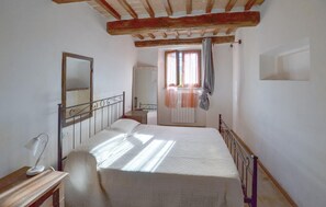 4 habitaciones, cuna de viaje, wifi gratis y ropa de cama 