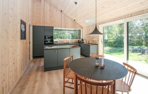 Køleskab, ovn, kogeplade, opvaskemaskine