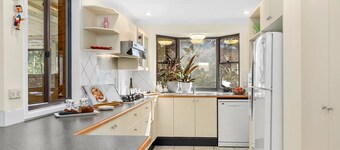 Kurrajong Village Delight