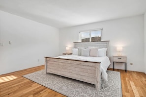 3 bedrooms, WiFi, bed sheets