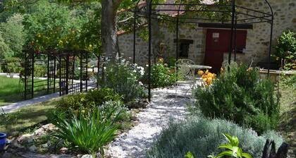 Capucine - Demeures de Charme, la Nature est son jardin