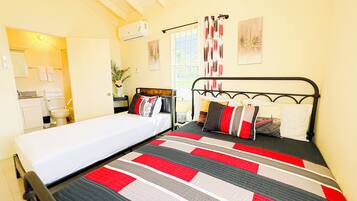 3 bedrooms, iron/ironing board, travel crib, internet