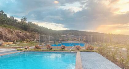 Jhadano 3BR Pool & Gym Shuttle Gated