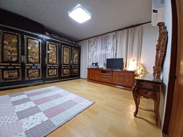 Maison en rangée familiale | 3 chambres, fer et planche à repasser