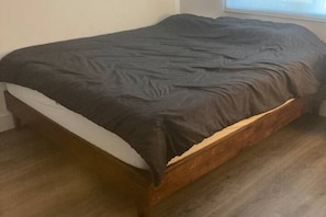 Room - Luxury 1 Bedroom 1 Bathroom Unit - 5 min from SNA! (Irvine)