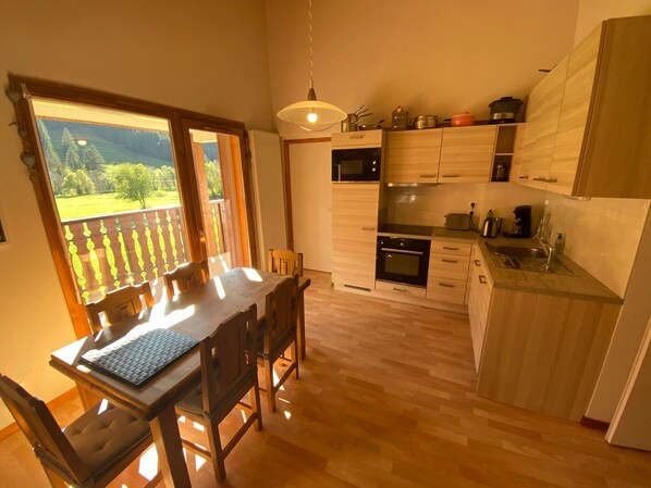 Fridge, microwave, dishwasher