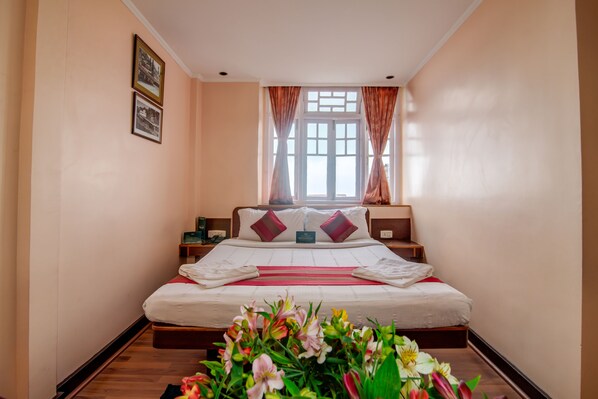 Free WiFi - Muscatel SpringBurn - 100Mts MallRoad (Darjeeling)