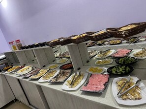 Frokostbuffé er inkludert hver dag