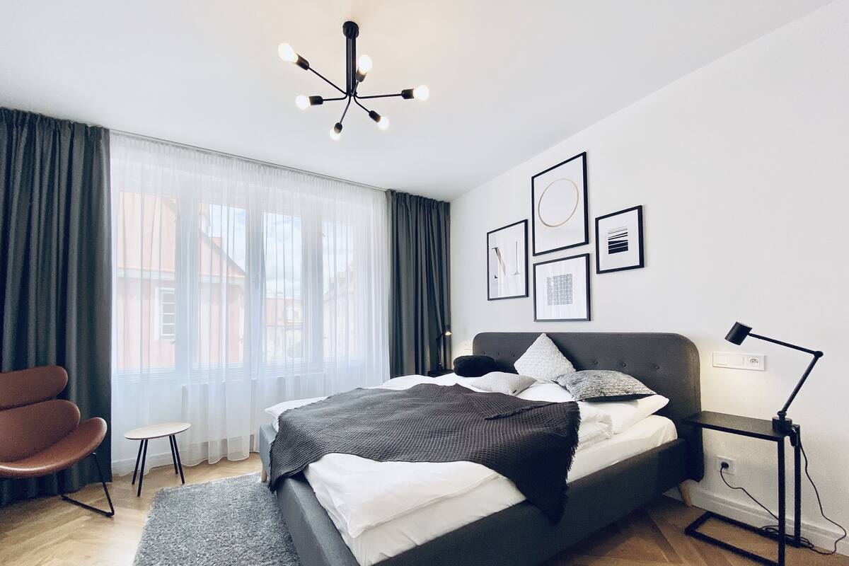 Habitación doble Deluxe | Ropa de cama hipoalergénica y wifi gratis