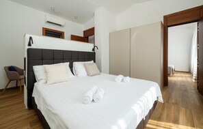 4 Schlafzimmer, Reisekinderbett, kostenloses WLAN, Bettwäsche