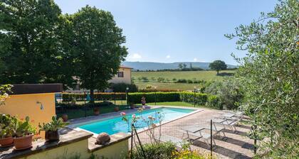 Amazing home in Nocera Umbra with WiFi