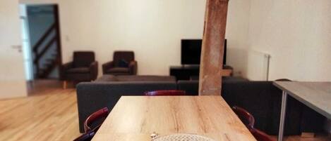 تناول الطعام