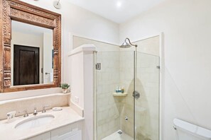 Shower, hair dryer, towels, soap