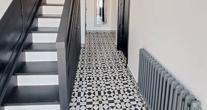 Fylde Cottage - Your Perfect Staycation Accommodation W/Hot tub