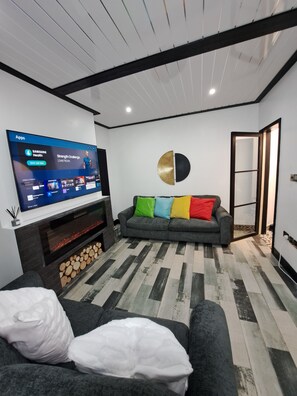 تلفزيون ذكي، كُتُب