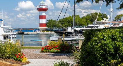 SPACIOUS VILLA NEAR SHOPS & BEACH IN HARBOUR TOWN HILTON HEAD