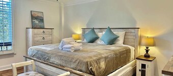 Spacious Villa, Near Shops & Beach in Harbour Town