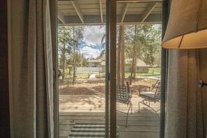 Interior - Peaceful w/Wood Burning Fireplace, Patio (Keystone)