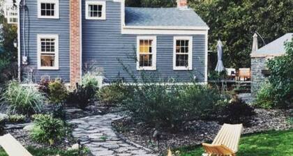 Chic and eclectic retreat at Woodstock/Saugerties!