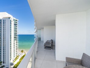 Exclusive Condo | Balcony