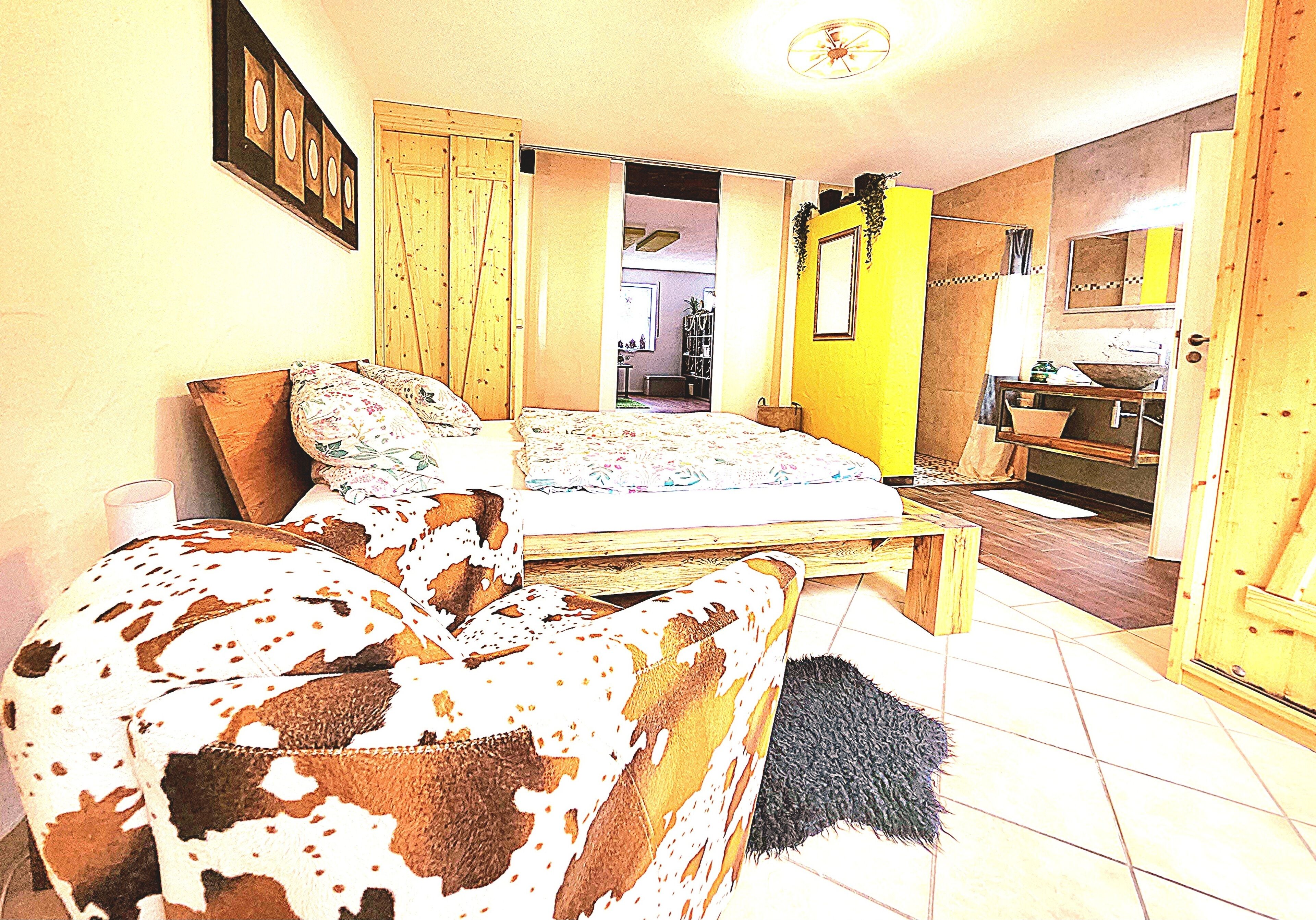 1 chambre, fer et planche à repasser, Wi-Fi gratuit, draps fournis