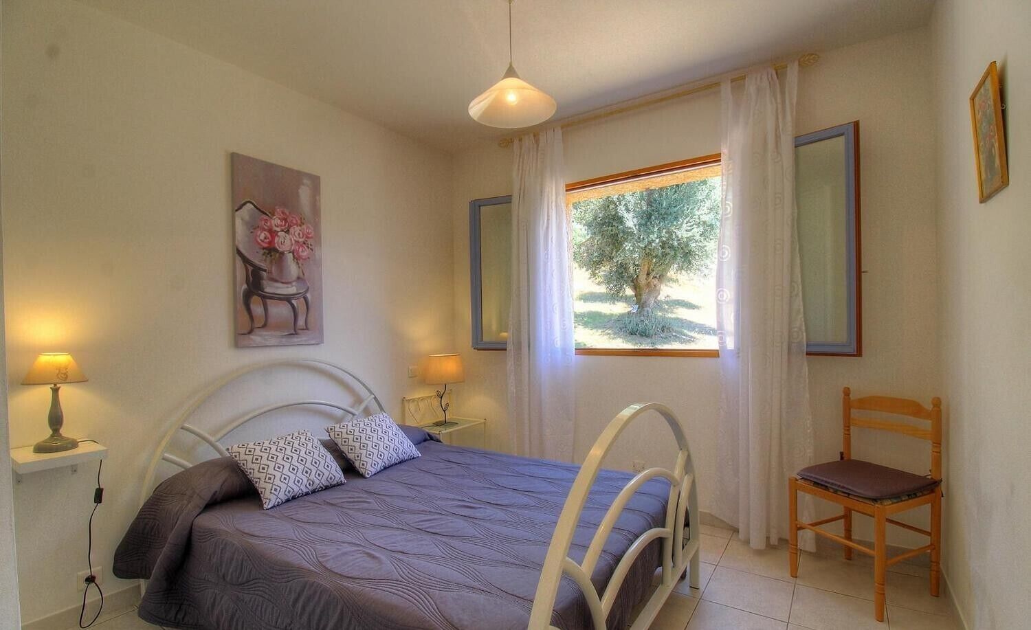 1 chambre, fer et planche à repasser, Wi-Fi gratuit